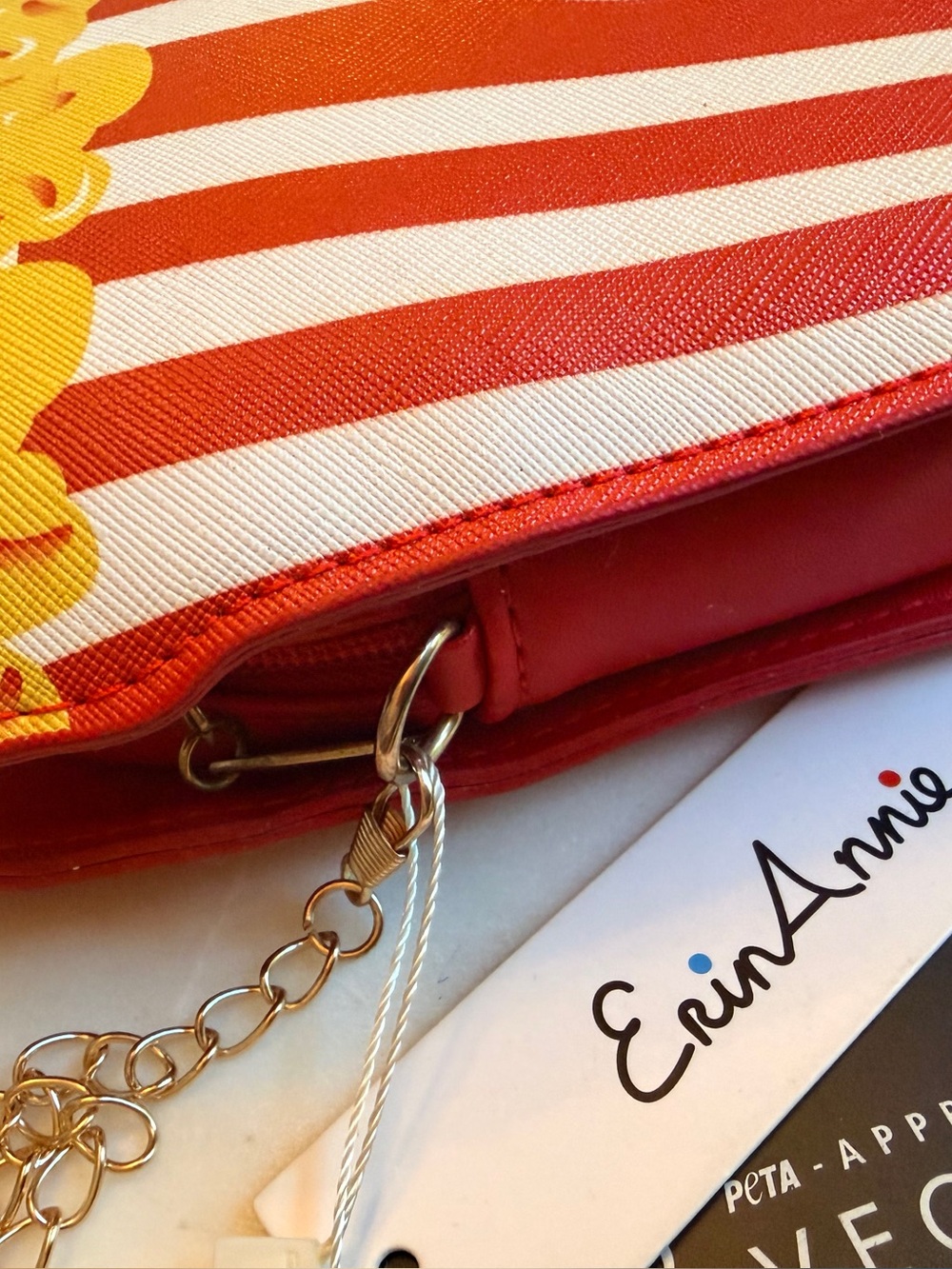 ErinAnnie Popcorn Crossbody Bag - Playful Novelty in Vegan Leather (NWT) - Picture 8 of 13